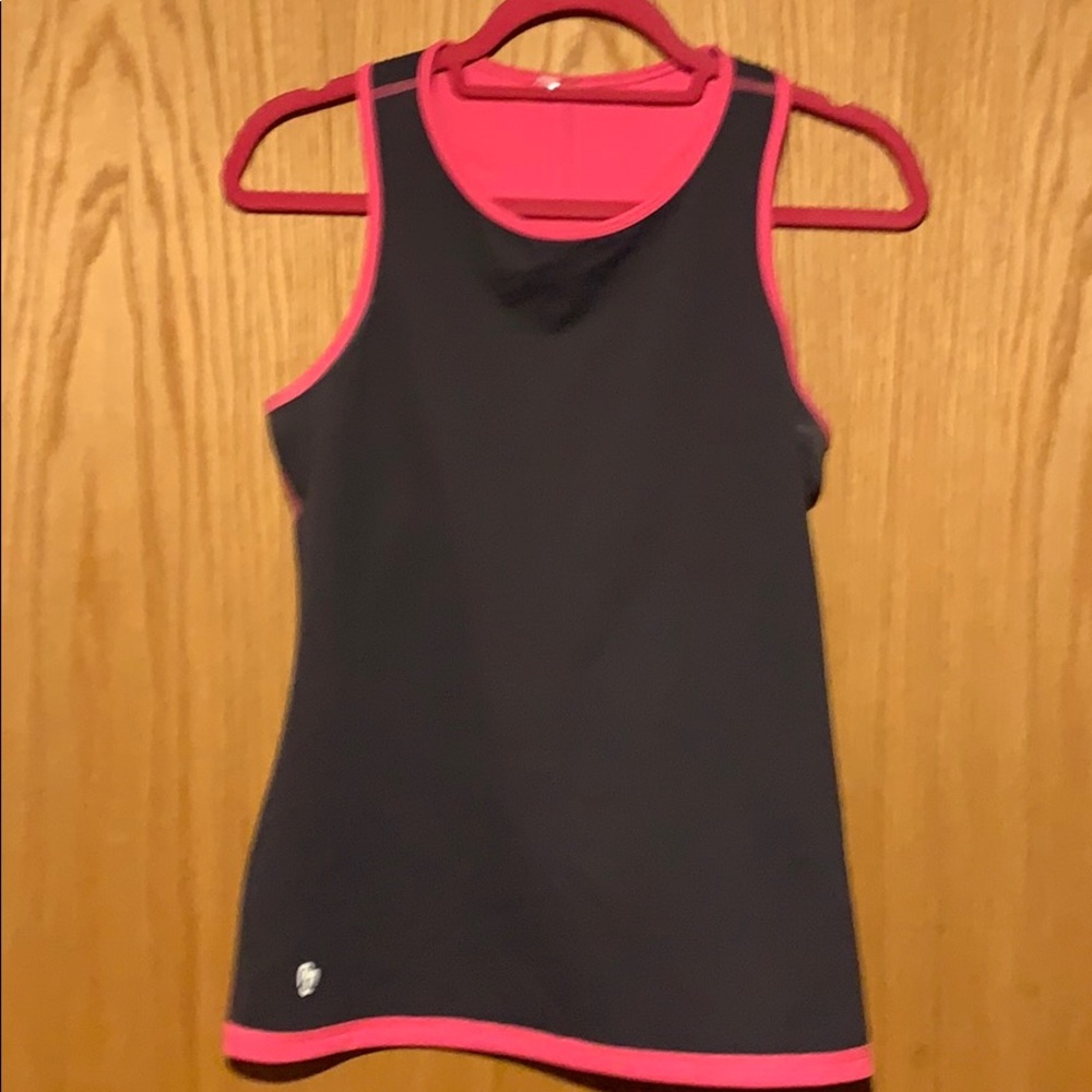 4/$20 Reversible workout top